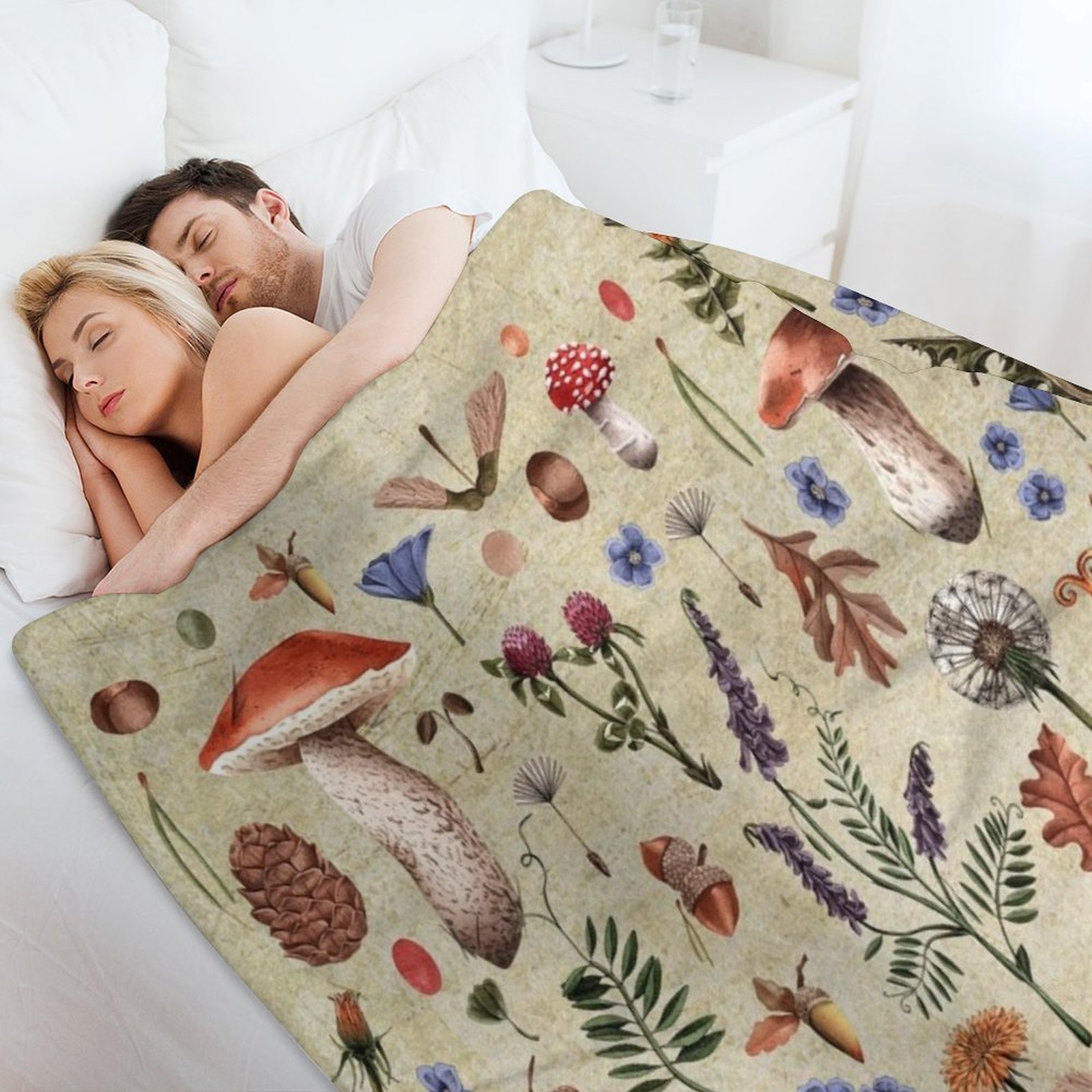 Retro botanical mushrooms, wil – Neutral Throw Blanket recenzja i cena